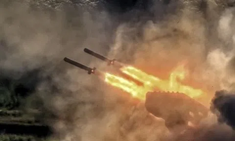 Nga tấn công, đẩy lùi 7 cuộc phản công của Ukraine ở Avdeyevka