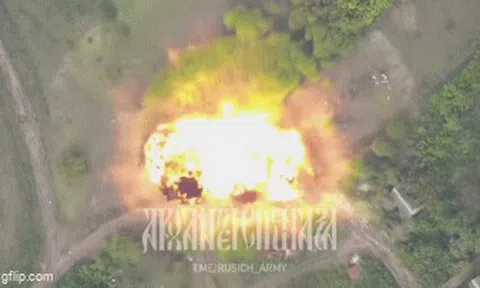 Nga “tung” khí tài, tấn công mạnh mẽ, tuyến phòng thủ của Ukraine bị chọc thủng