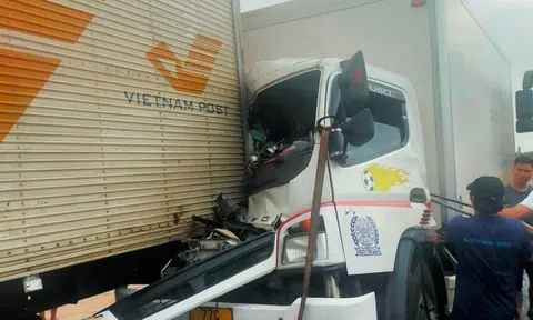 Tài xế thoát nạn sau tai nạn trên cao tốc Vĩnh Hảo - Phan Thiết